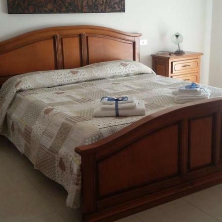 "La Casa Di Mariagrazia" Rooms Con Cucina Condivisa E Terrazza Sammichele Di Bari Eksteriør billede