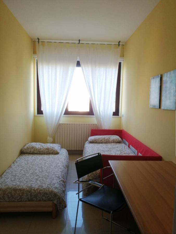 "La Casa Di Mariagrazia" Rooms Con Cucina Condivisa E Terrazza Sammichele Di Bari Eksteriør billede