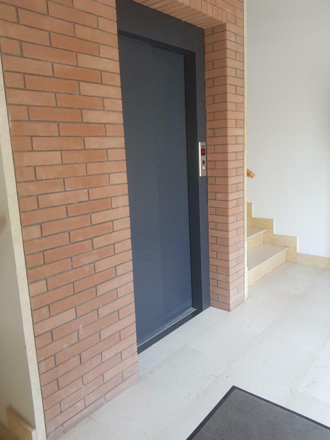 "La Casa Di Mariagrazia" Rooms Con Cucina Condivisa E Terrazza Sammichele Di Bari Eksteriør billede